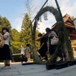 ※夏越大祓式　茅の輪くぐり