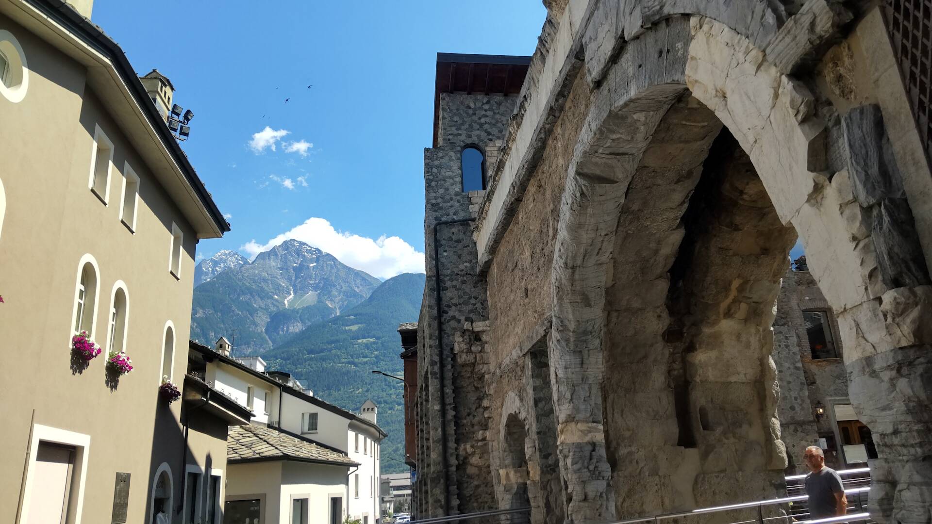 【イタリア】国境の町とパルマ