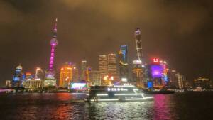 【中国・上海】街に出て1泊してみました